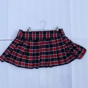 Red plaid mini skirt